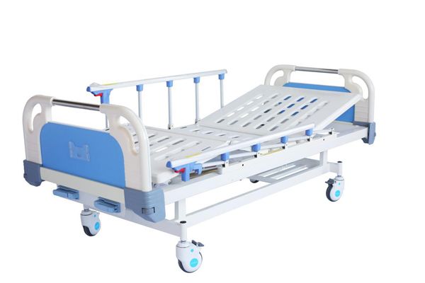 E9雙搖護(hù)理床 (四角剎車(chē)、折疊護(hù)欄）